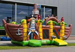 Multiplay-Piratenboot-XL-3-940x652